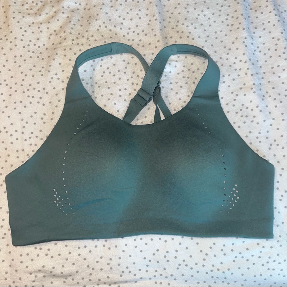 Lululemon AirSupport Sports Bra